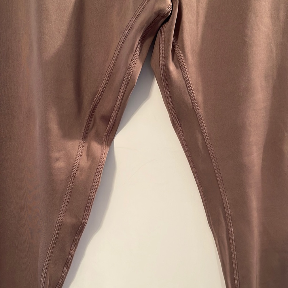 NWT Victoria’s Secret Love Cloud Crossover Leggings - Picture 8 of 15